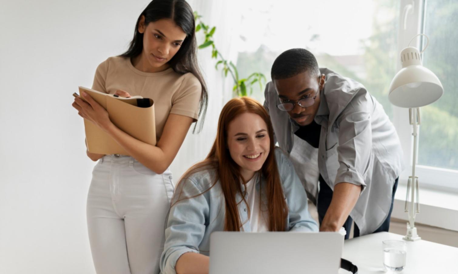 Espace de consultation financière moderne avec outils numériques